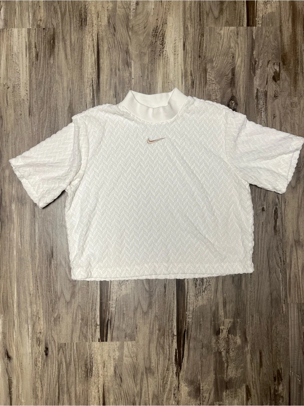 Nike Everyday Modern Allover Jacquard Boxy Center Swoosh Mock Neck Top Sail S